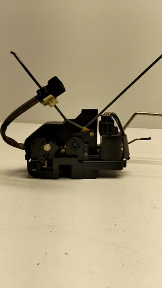 CERRADURA PUERTA DELANTERA DERECHA HYUNDAI GETZ (TB)