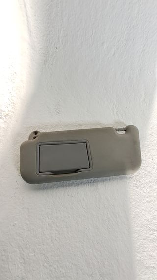 PARASOL IZQUIERDO TOYOTA YARIS