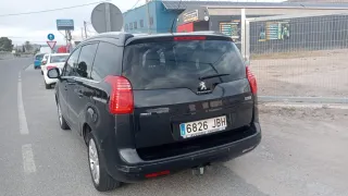 Peugeot 5008 2016