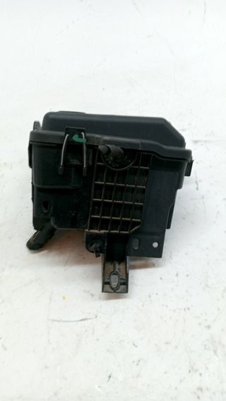 CAJA RELES / FUSIBLES PEUGEOT 208 (P2)