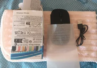 Mouse wireless con luci LED Nuovo