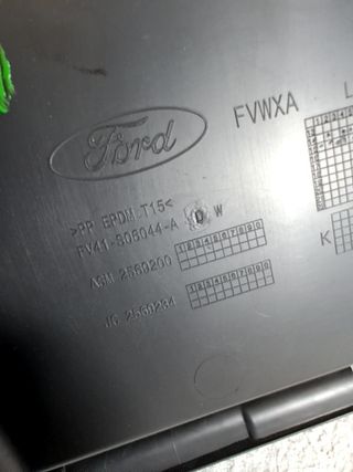 GUANTERA FORD KUGA (CBV)