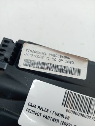 CAJA RELES / FUSIBLES PEUGEOT PARTNER (2022)