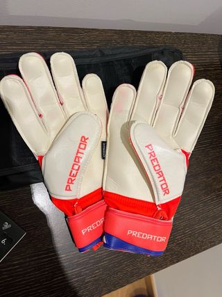 Guantes Portero Adidas predator Talla 6