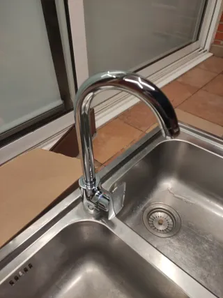 Fregadero doble Hansgrohe 85x50cm con grifo