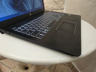 Notebook HP gaming i7 con gtx 1050 win11