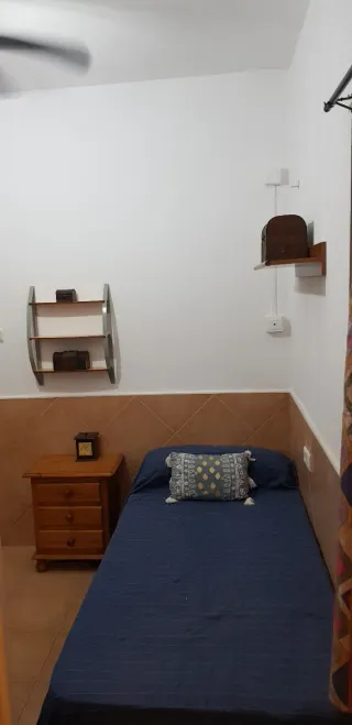 Alquilo habitación con cocina y baño privados