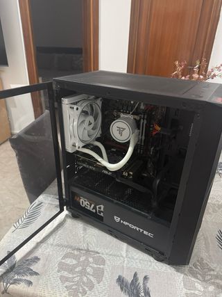 PC Gamer Intel Core i5, RTX 3060 12GB