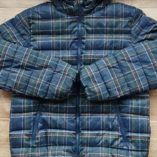 Cazadora acolchada Benetton chico 13-14 años/170cm