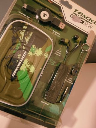 NINTENDO DS LITE-PACK  ACCESORIOS-THRUSTMASTER