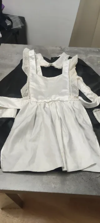 Disfraz Sirvienta Niña 4 Años