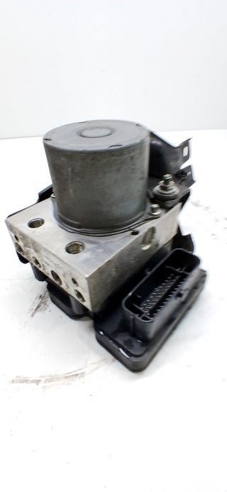 ABS VOLKSWAGEN POLO (6R1) (3)