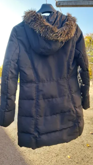 Piumino donna lungo con cappuccio