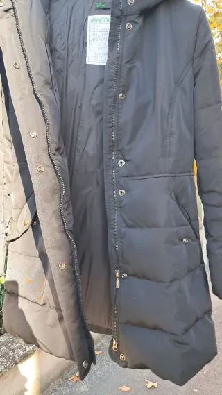 Piumino donna lungo con cappuccio