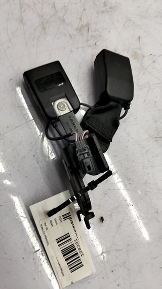 ENGANCHE CINTURON TRASERO CENTRAL RENAULT MEGANE III BERLINA