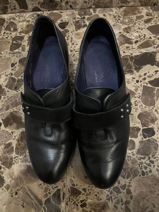 Zapatos de mujer negros talla 38