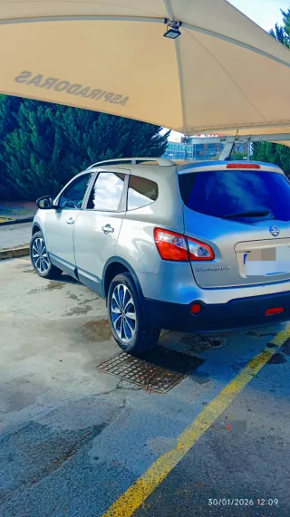 Nissan Qashqai+2 2010