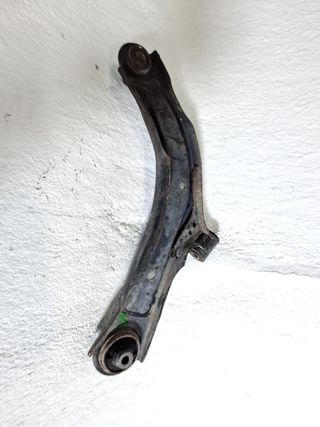 BRAZO SUSPENSION INFERIOR DELANTERO DERECHO NISSAN NV 200 (M