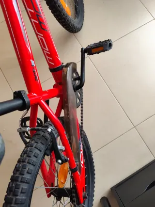 Bicicleta Monty 105 BMX Roja