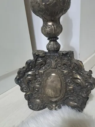 Antico candelabro chiesa lamina argento
