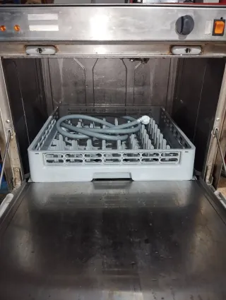 Lavavajillas fagor cesta 50x50 con bomba  desagüe