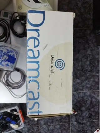 Consola Sega Dreamcast con Caja