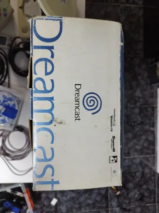 Consola Sega Dreamcast con Caja