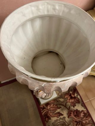 Fioriera in ceramica