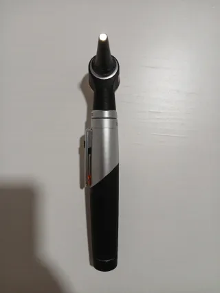 Otoscopio Heine Mini 3000 D-001.70.210