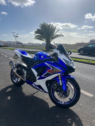 Suzuki GSXR 600 K9