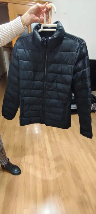 Chaqueta acolchada negra