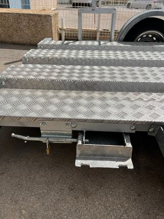 Remolque para 3 motos 1000€