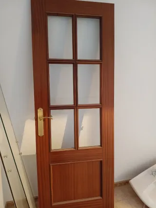 Puerta de madera interior 10 unds