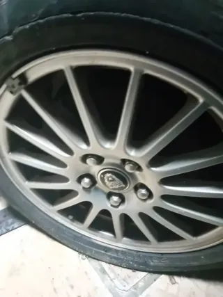 Llantas Jaguar 16'
