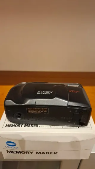 Macchina fotografica Minolta Memory Maker