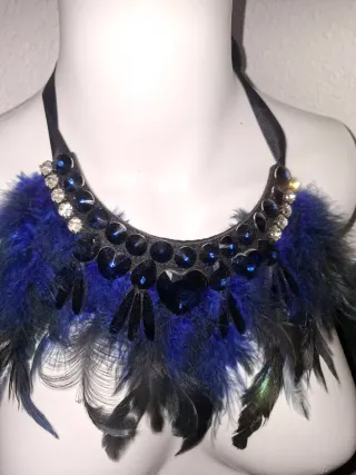 Gargantilla Burlesca Plumas Azul y Negro