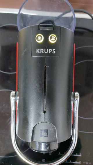 Cafetera Nespresso Krups Roja PARA PIEZAS