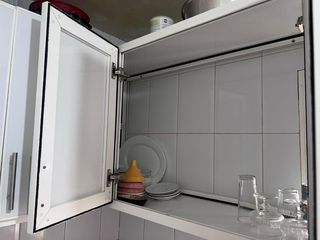 Muebles de cocina aluminio y cristal