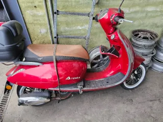 Despiece Scooter Atenea 125cc Roja