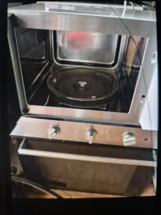 Microondas Whirpool plateado