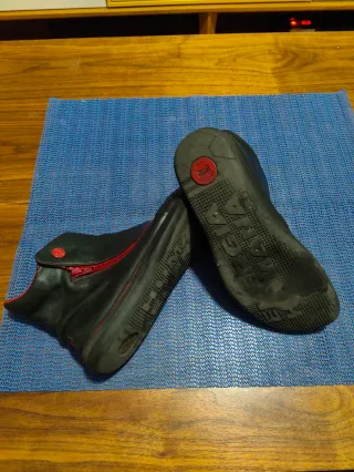 Botines Camper Piel Talla 37 Negros y Rojos