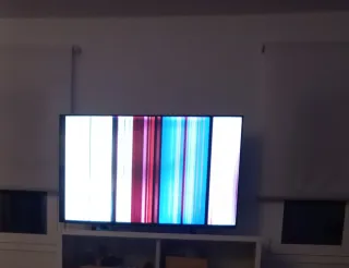 Televisor Hisense averiado