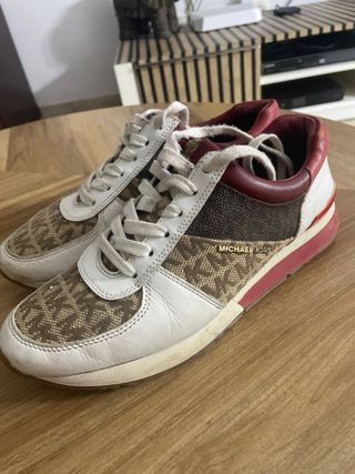 Zapatillas Michael Kors Beige y Blanco