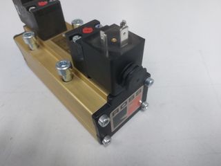 Electroválvula Neumática Ross W6476B4417