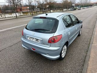 Peugeot 206 2004