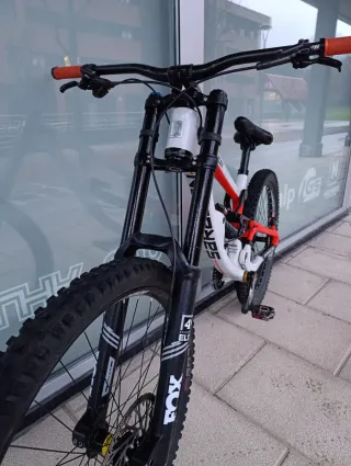 Saracen Myst Pro 2020 DH Bicicleta