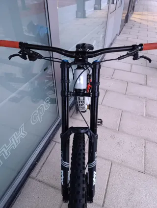 Saracen Myst Pro 2020 DH Bicicleta