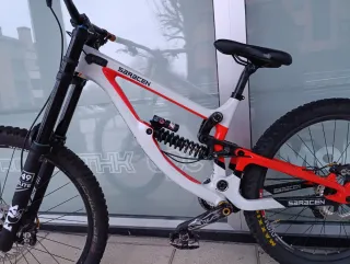 Saracen Myst Pro 2020 DH Bicicleta