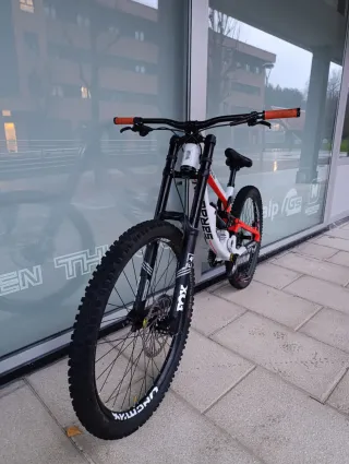Saracen Myst Pro 2020 DH Bicicleta