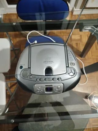 Aiwa CSD-EU2000 Radio CD